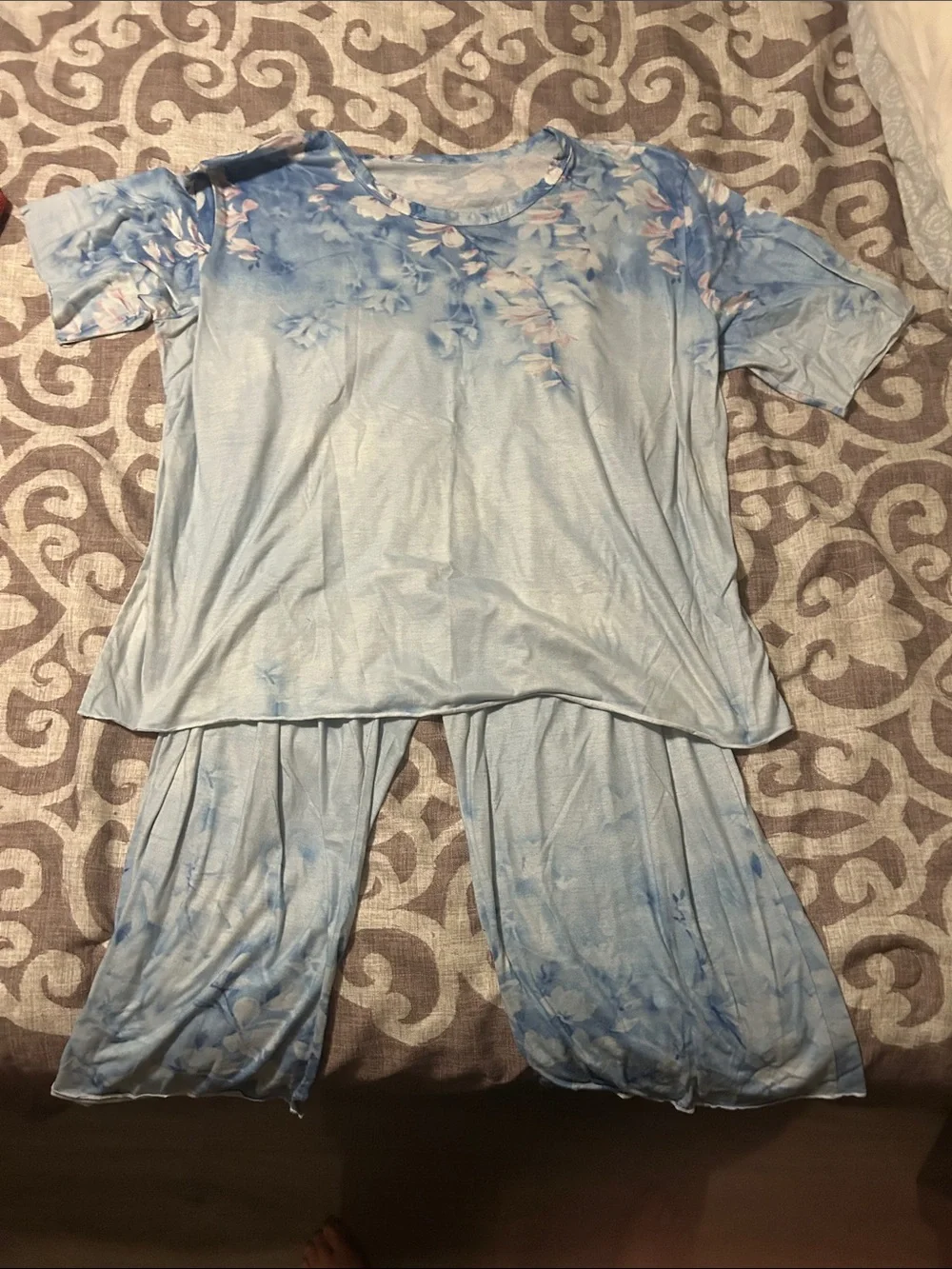 Light Blue Floral Lounge Set